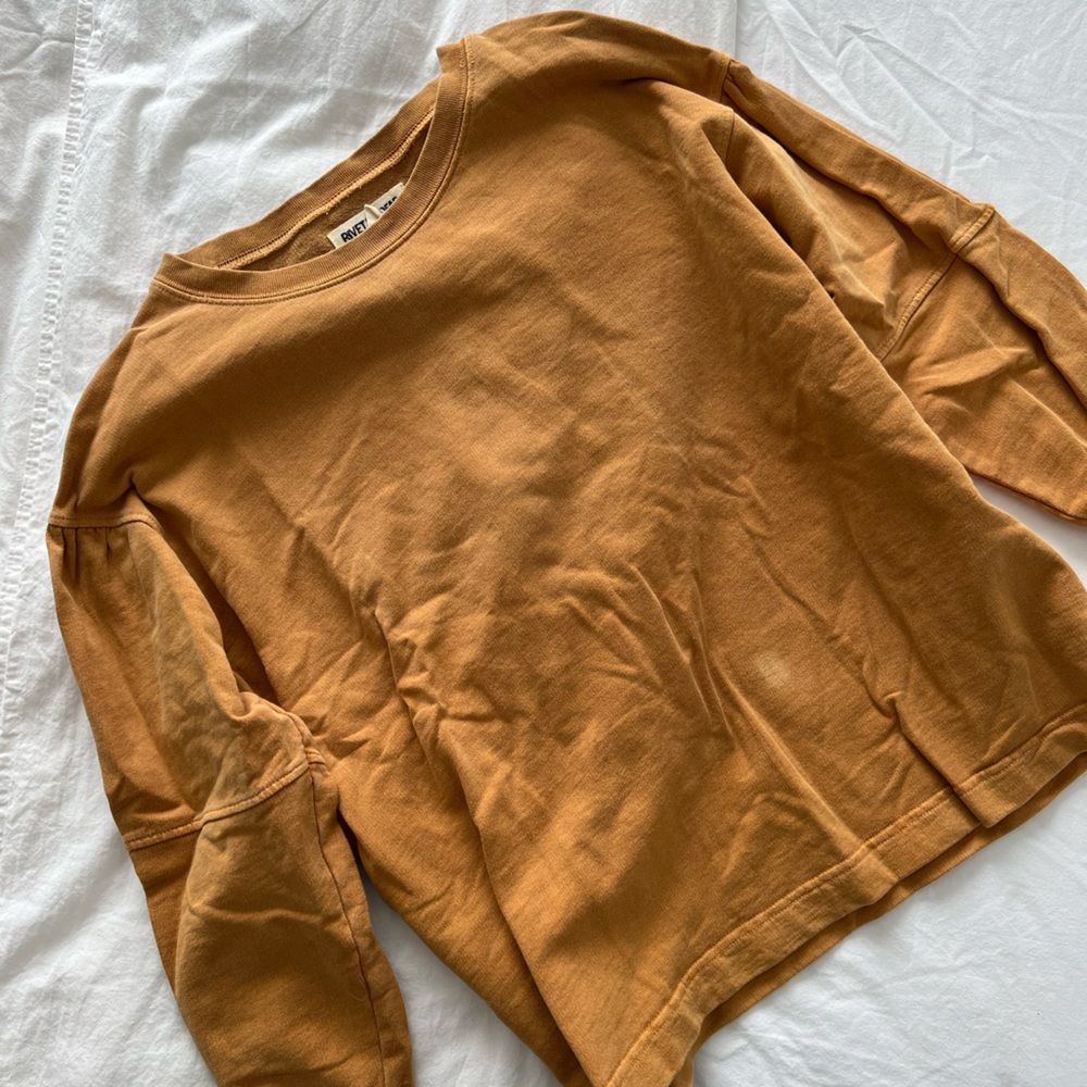 Rivet & Thread Sweatshirt - Picture 2 of 5